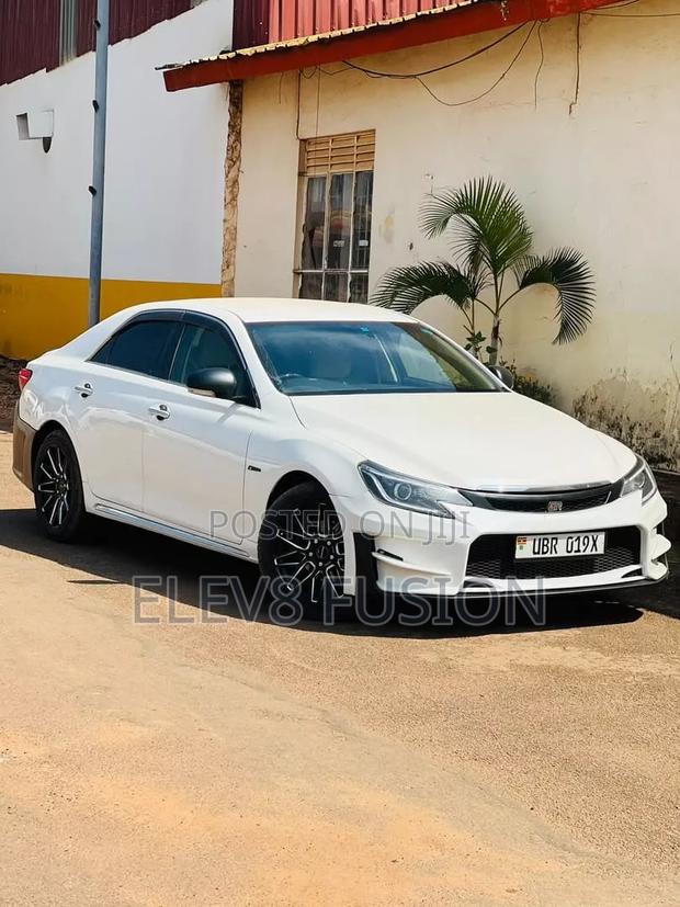 Toyota Mark X 2013 White