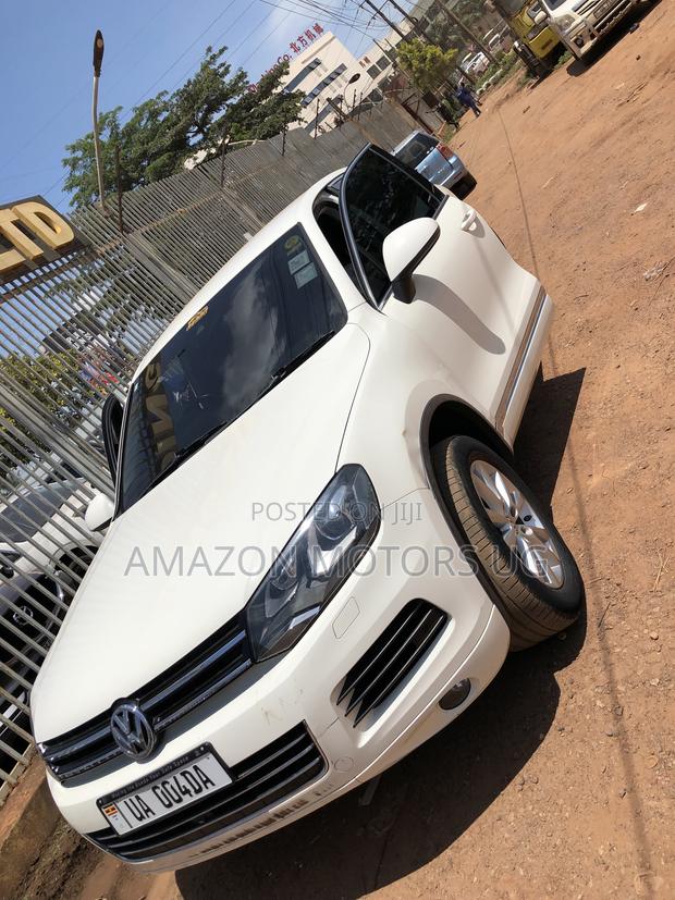Volkswagen Touareg V6 Executive 2013 White