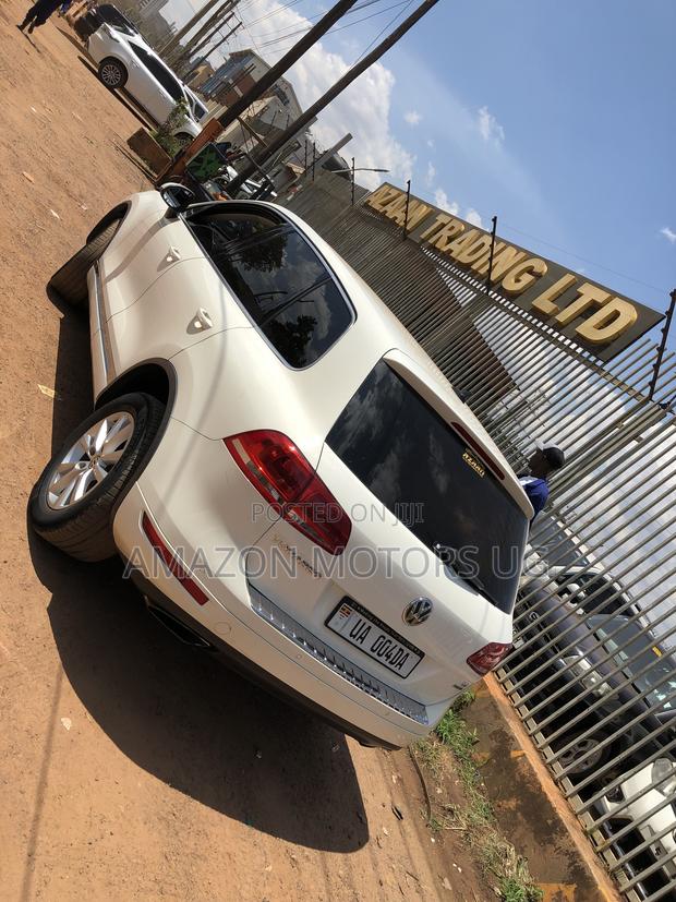 Volkswagen Touareg V6 Executive 2013 White