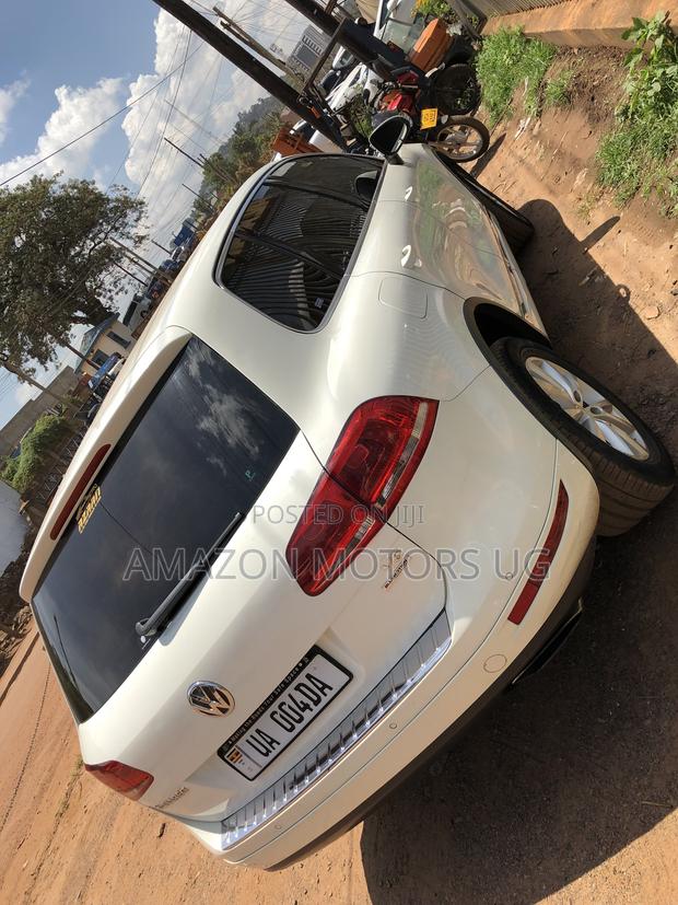 Volkswagen Touareg V6 Executive 2013 White