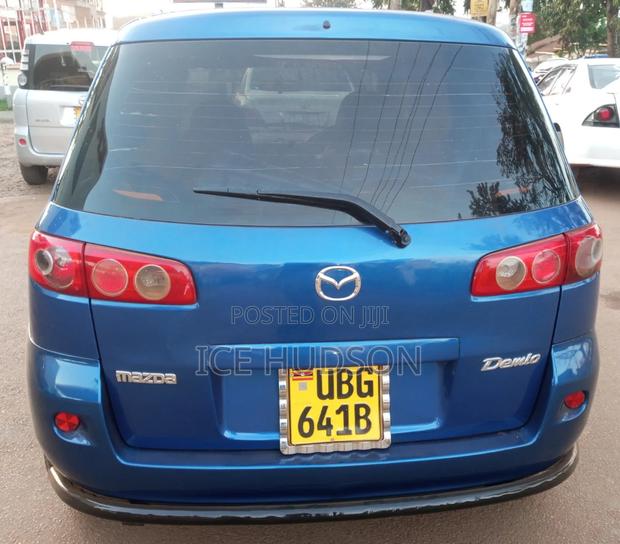 Mazda Demio 2005 Blue