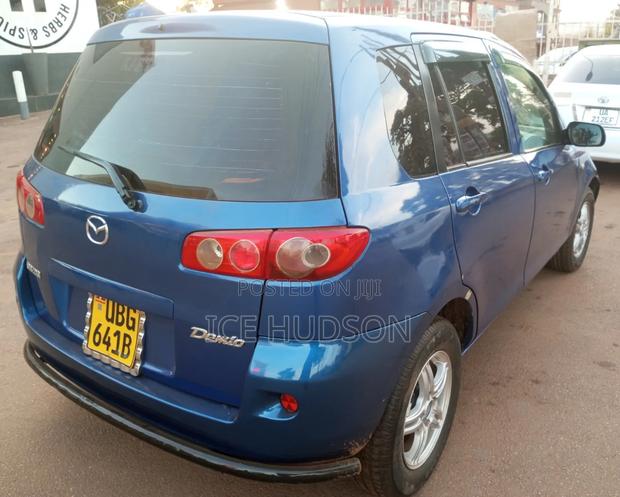 Mazda Demio 2005 Blue