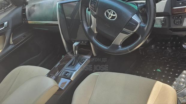 Toyota Mark X 2013 White