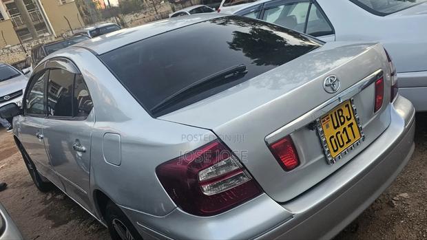 Toyota Premio 2006 Silver