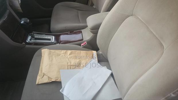 Toyota Premio 2005 Silver