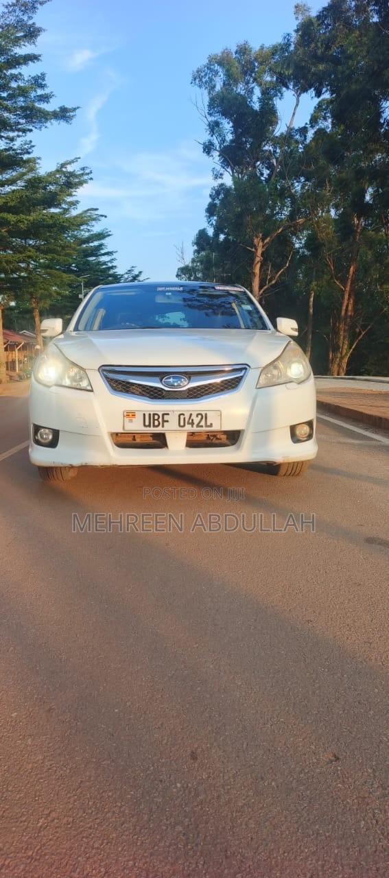 Subaru Legacy 2.0D Estate 2010 White