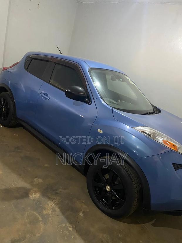 Nissan Juke 2012 Blue
