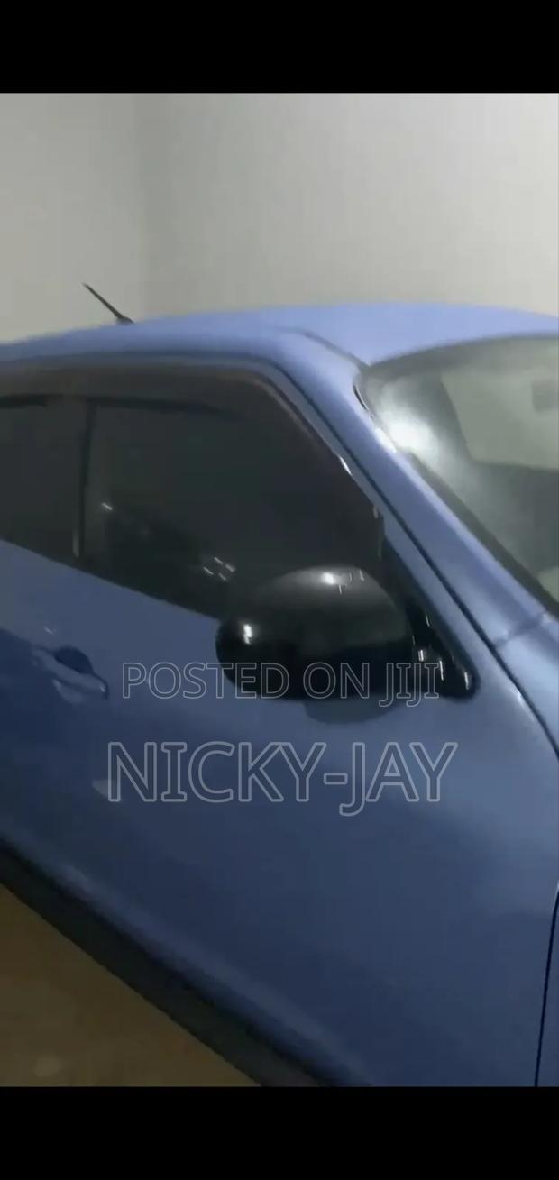 Nissan Juke 2012 Blue