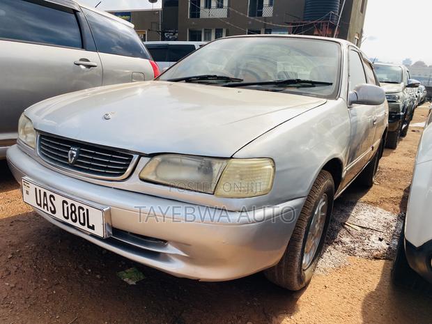 Toyota Corolla 1998