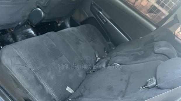 Toyota Wish 2006 Silver
