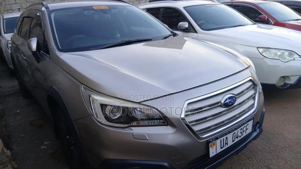 Subaru Outback 2015