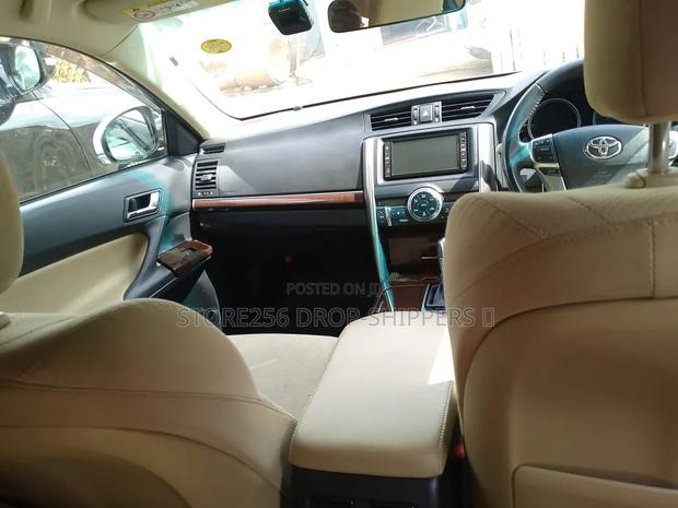 Toyota Mark X 2.5 AWD 2012 White