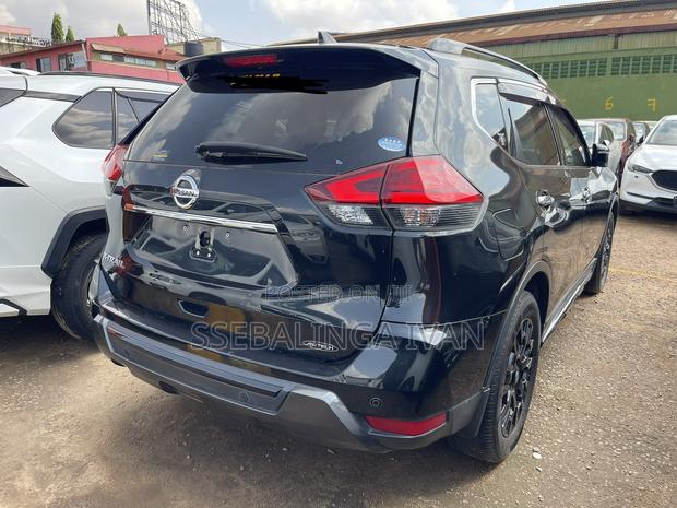 Nissan X-Trail 2017 Black
