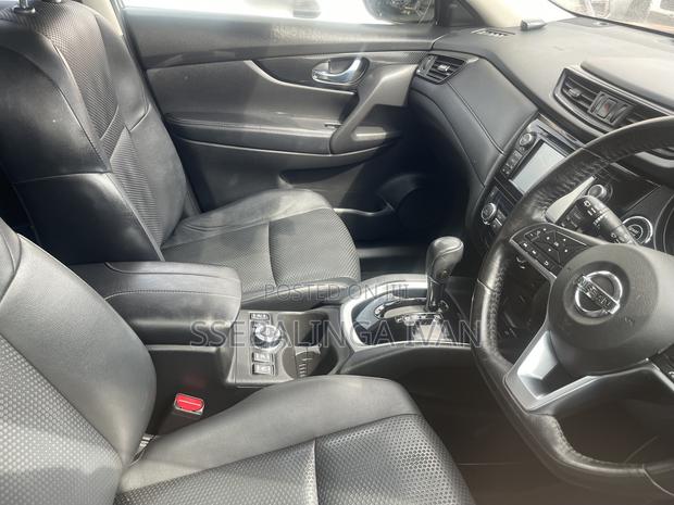 Nissan X-Trail 2017 Black