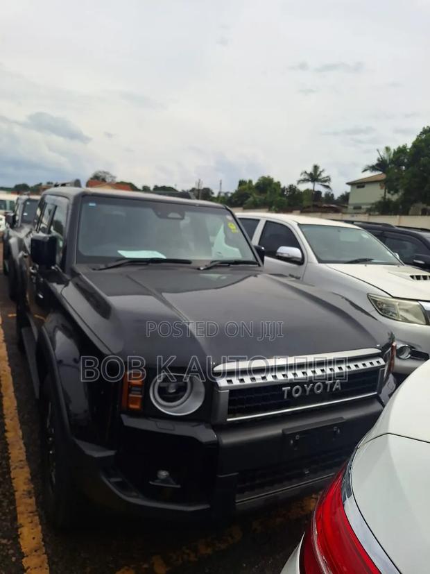 New Toyota Land Cruiser Prado 2025 Black