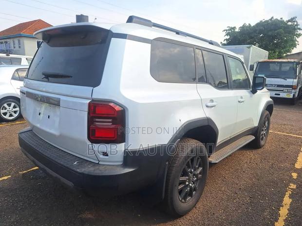 New Toyota Land Cruiser 2025 White
