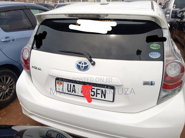 Toyota Aqua 2014 White