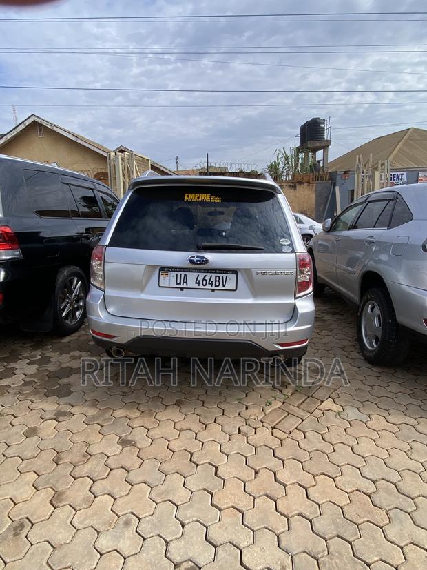 Subaru Forester 2011 Silver