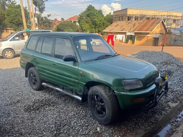 Toyota RAV4 Cabriolet 1998 Green