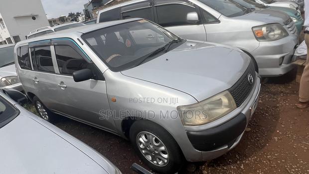 Toyota Probox 2004 Silver