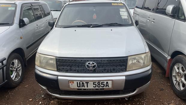 Toyota Probox 2004 Silver