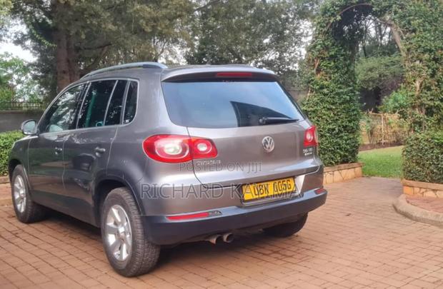Volkswagen Tiguan S 4Motion 2011 Beige