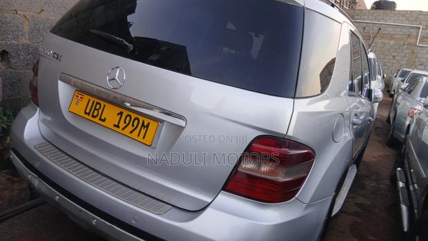 Mercedes-Benz M Class 2010 Silver