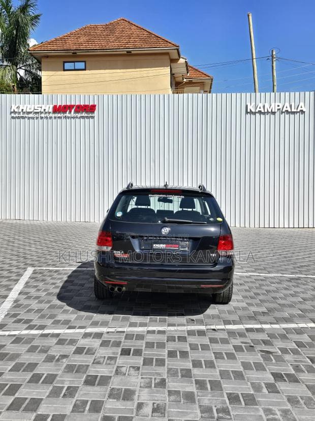 Volkswagen Golf Variant 2010 Black