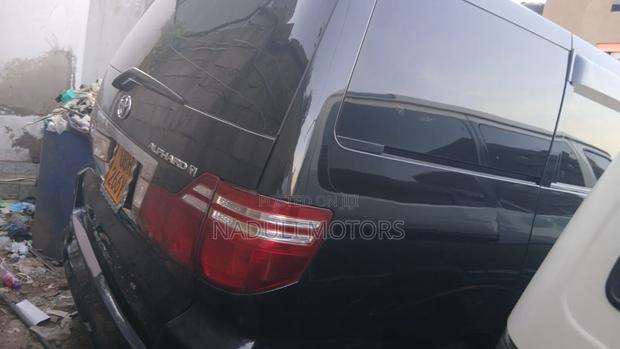 Toyota Alphard 2.4 Petrol FWD 2007 Black