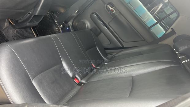 Toyota Corolla Rumion 2011 Black