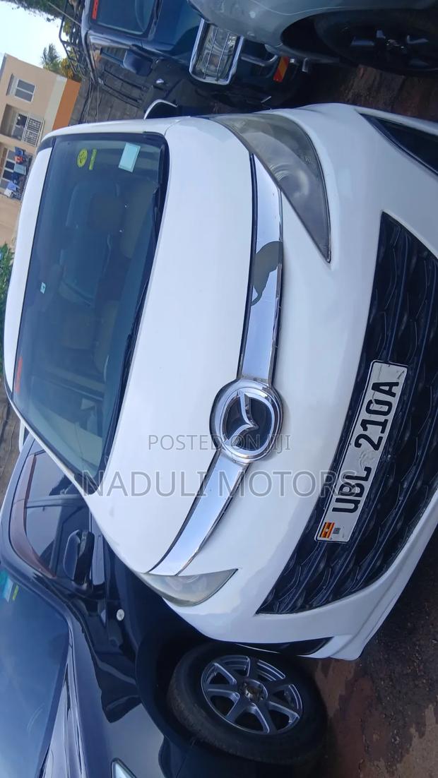 Mazda Biante 2010 White