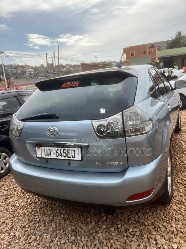 Toyota Harrier 2007 Blue