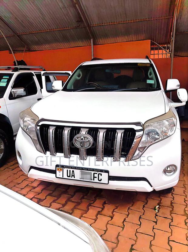 Toyota Land Cruiser Prado 2013 White