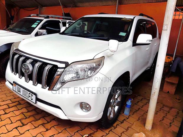 Toyota Land Cruiser Prado 2013 White