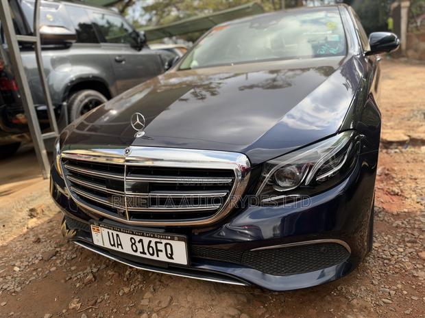 Mercedes-Benz E400 2018 Black