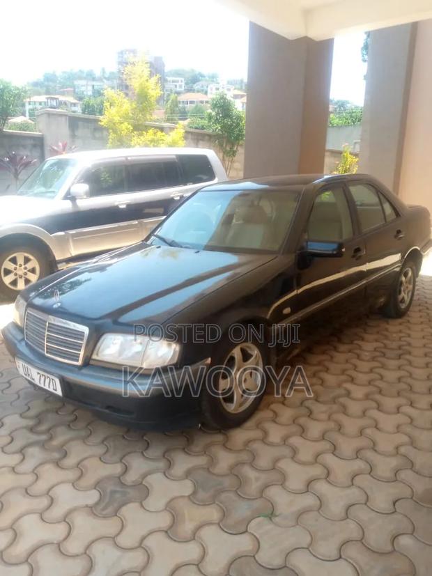 Mercedes-Benz C200 1999 Black