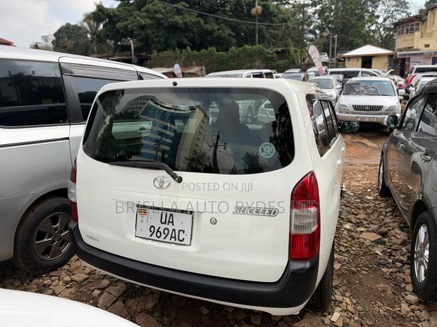 Toyota Probox 2015 White