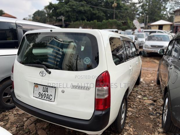 Toyota Probox 2015 White