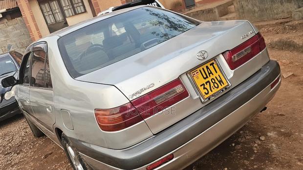 Toyota Premio 2001 Gray
