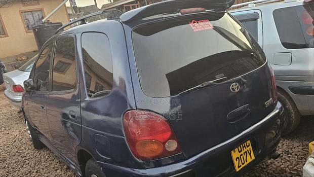 Toyota Corolla Spacio 2001 Blue