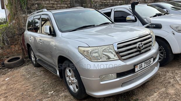 Toyota Land Cruiser 2008 Silver