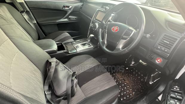 Toyota Mark X 2010 White
