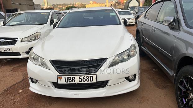 Toyota Mark X 2010 White