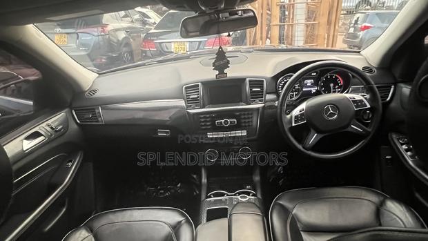 Mercedes-Benz M Class 2013 Black