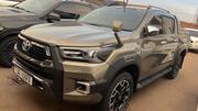 Toyota Hilux 2016 Green for sale