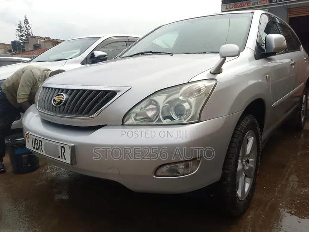 Toyota Harrier 2.4 2011 Silver