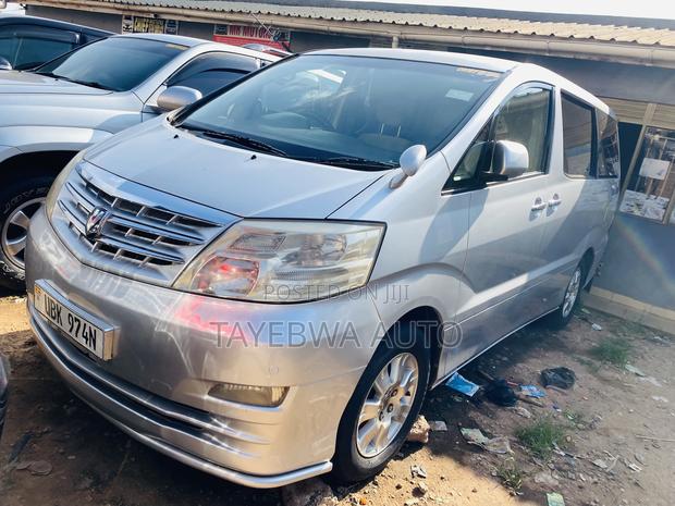 Toyota Alphard 2.4 Petrol FWD 2007