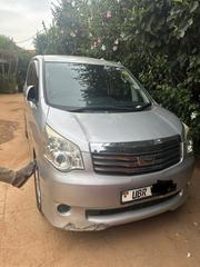 Toyota Noah 2.0 143hp AWD (7 Seater) 2013 Silver for sale