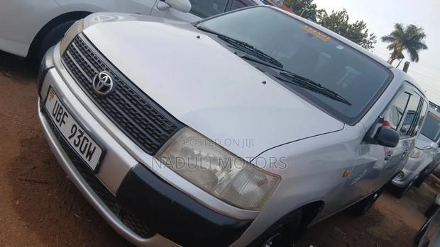 Toyota Probox 2007 Silver