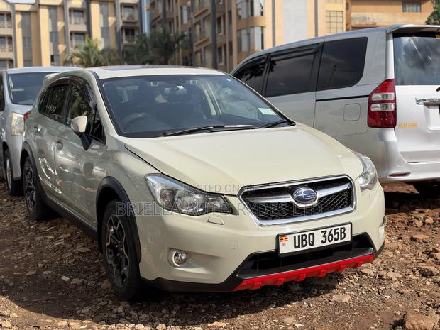 Subaru XV 2015 Green